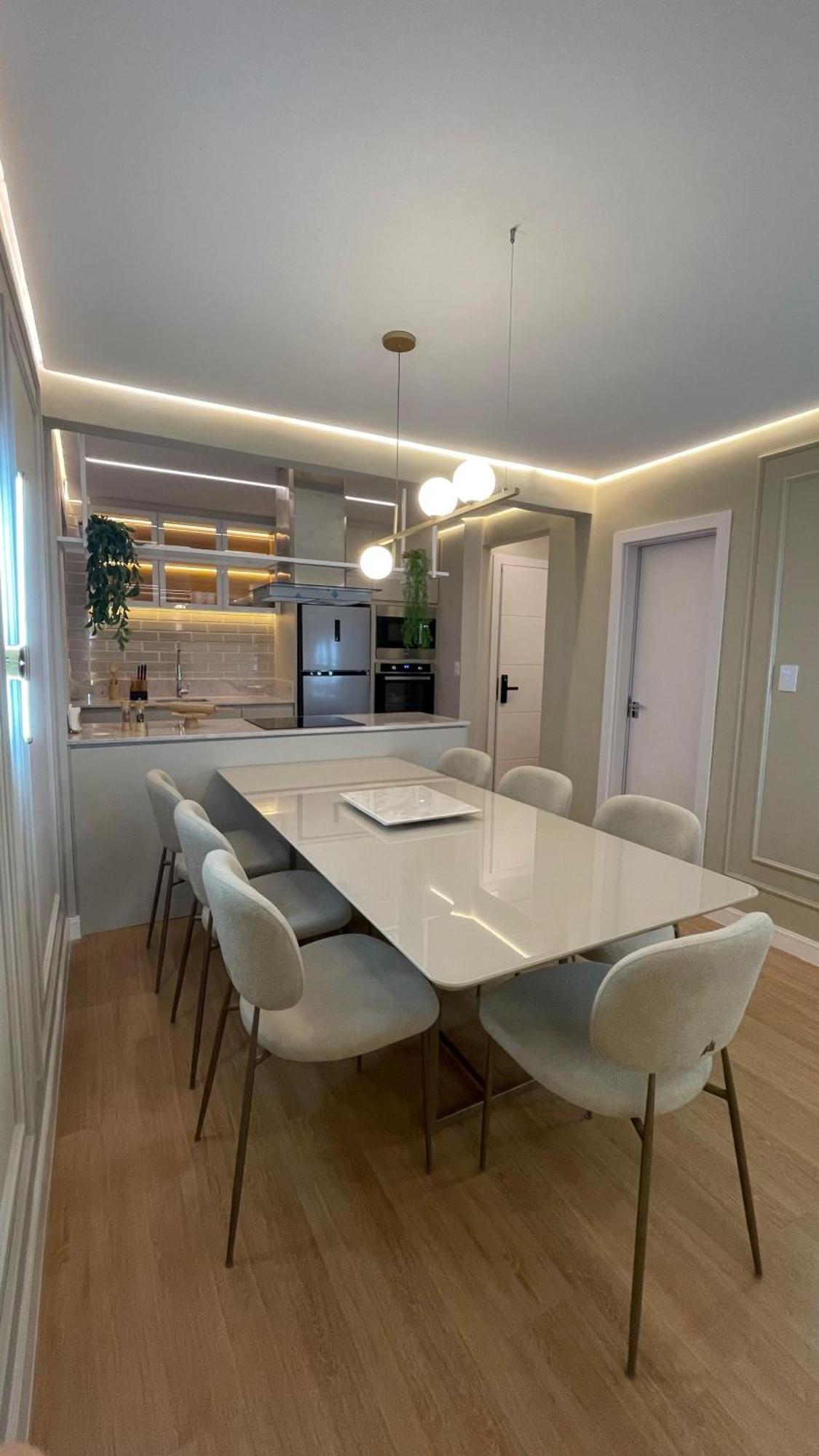 Apto 2 Suites, Novo, Na Avenida Atlantica, Pe Na Areia E Com Vista Mar * Balneário Camboriú